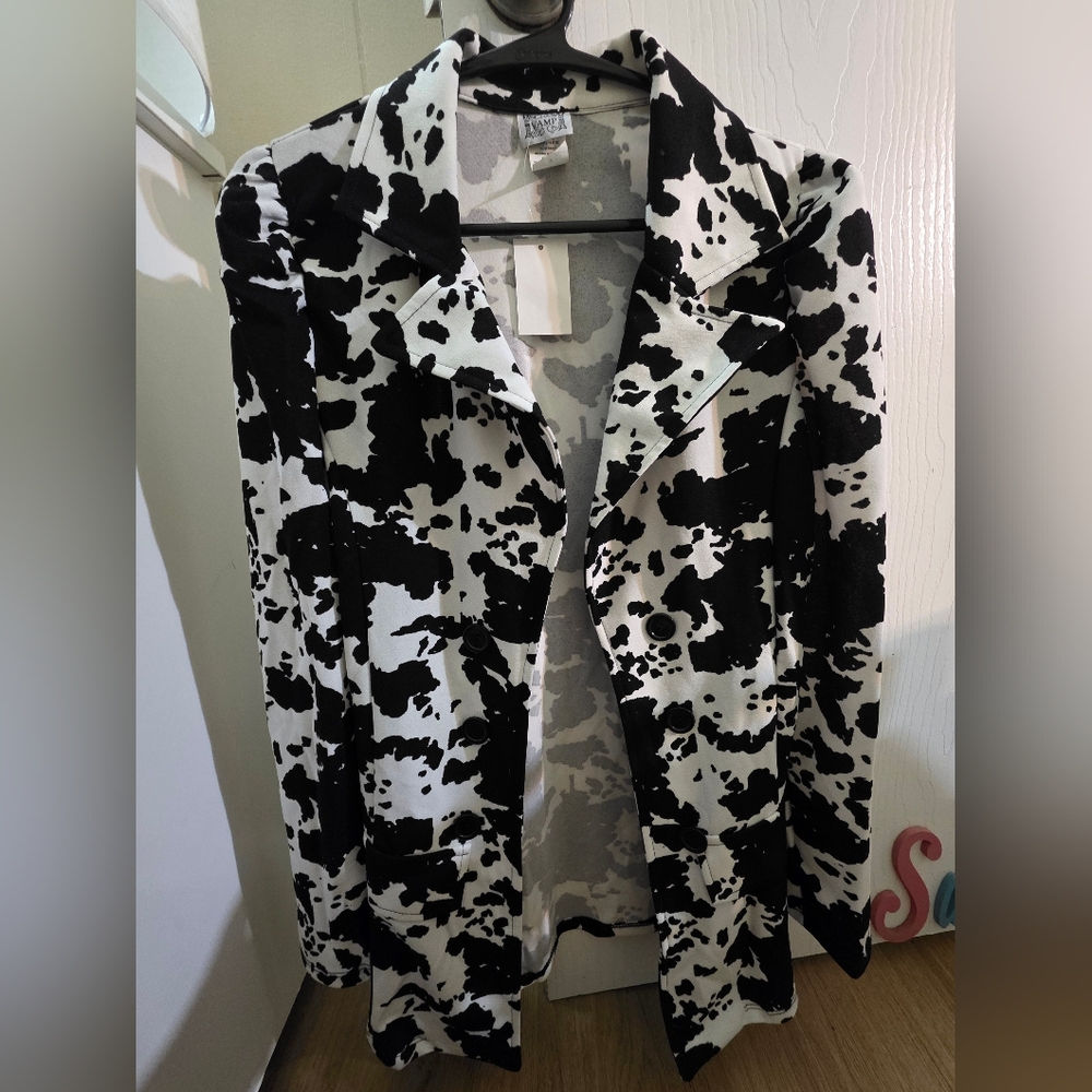 Black and White Patterned Blazer
